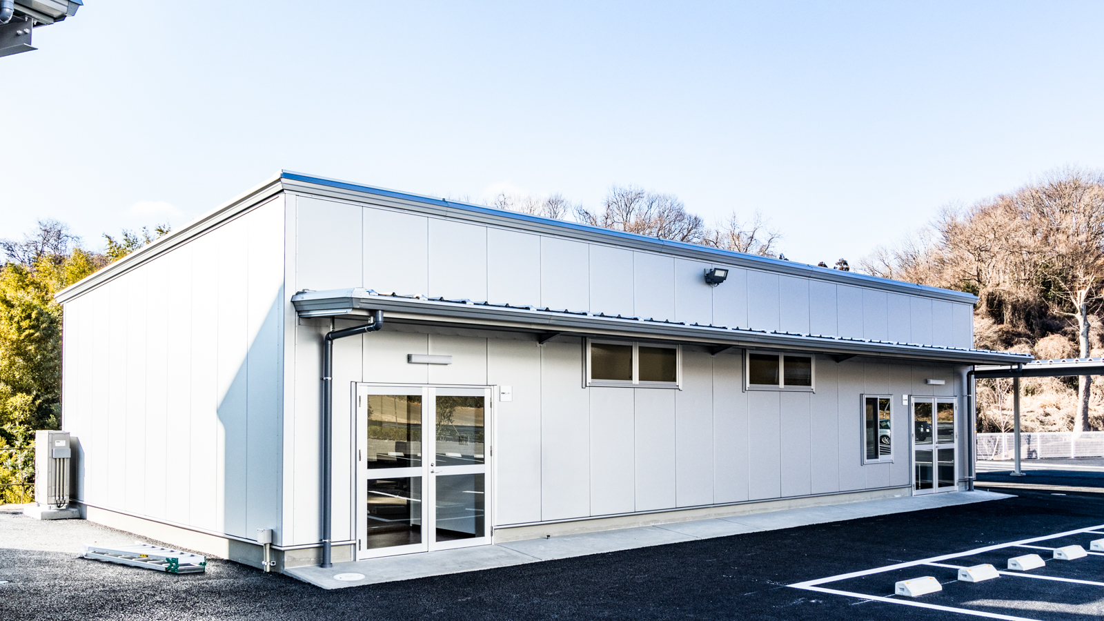 警備基地局棟-PHOTO外観_003-3