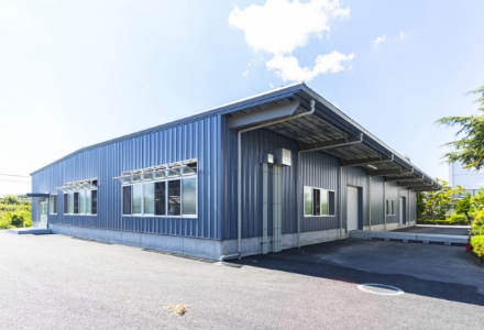 青森県八戸市倉庫