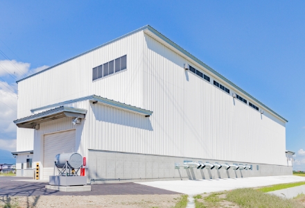 青森県弘前市工場