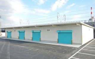 富士中央青果株式会社　卸売市場(荷捌棟)