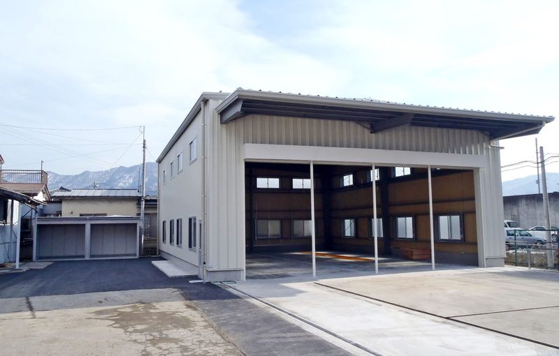 長野石油輸送株式会社 自動車整備工場