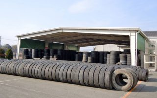 ブリヂストンＢＲＭ株式会社 防府工場 タイヤ置場