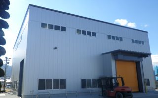 有限会社栄工作所　熔接工場