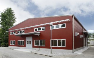 帝国インキ製造株式会社 山梨工場充填棟