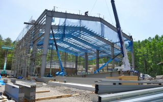 株式会社土手影建設河口湖工場棟