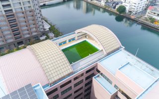 中央区立晴海中学校 屋内プール開閉屋根