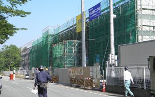 株式会社北研　製造部 きのこ種菌工場
