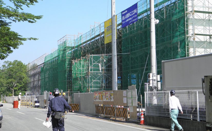 株式会社北研　製造部 きのこ種菌工場