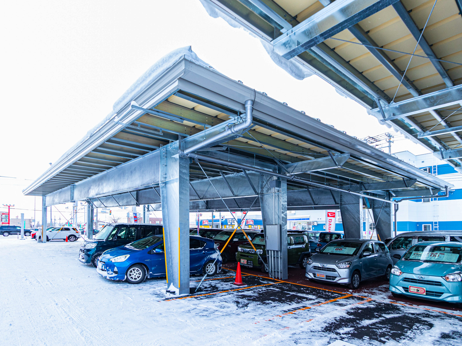 Exterior-5.JPG