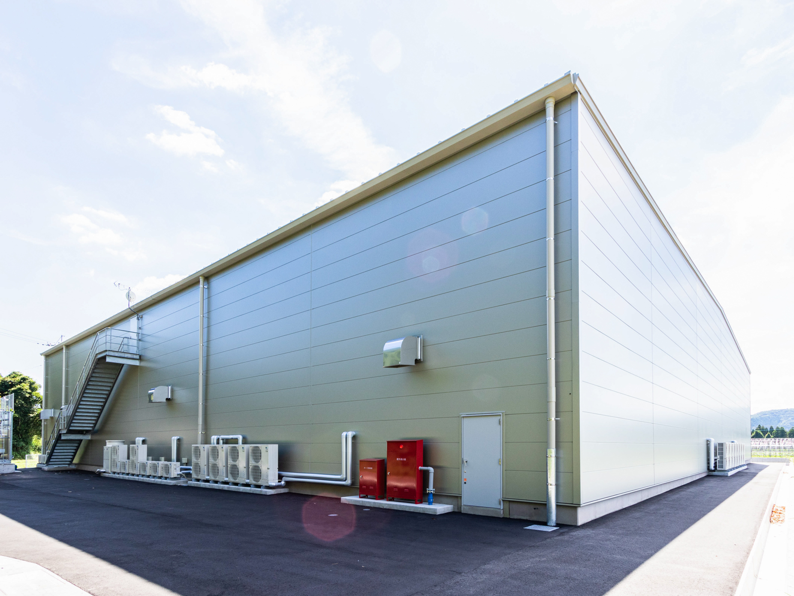 Exterior-2.JPG