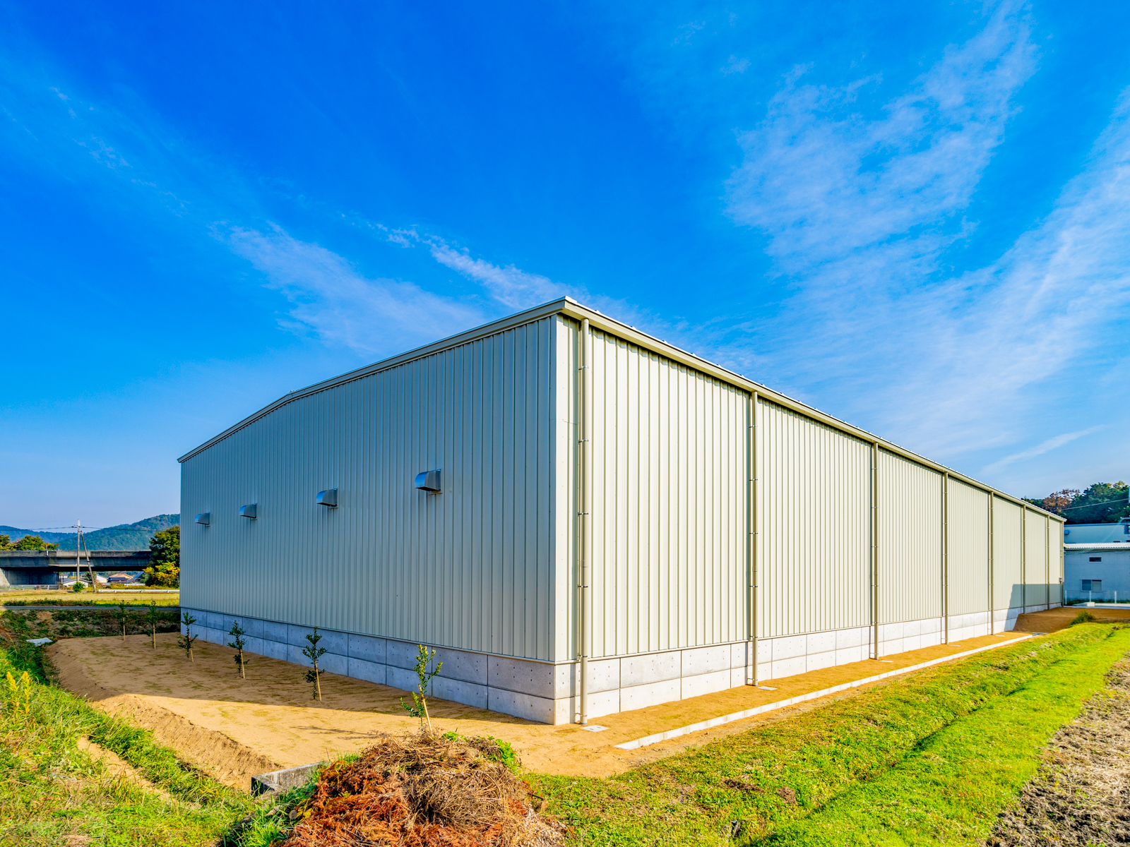 Exterior-2.JPG