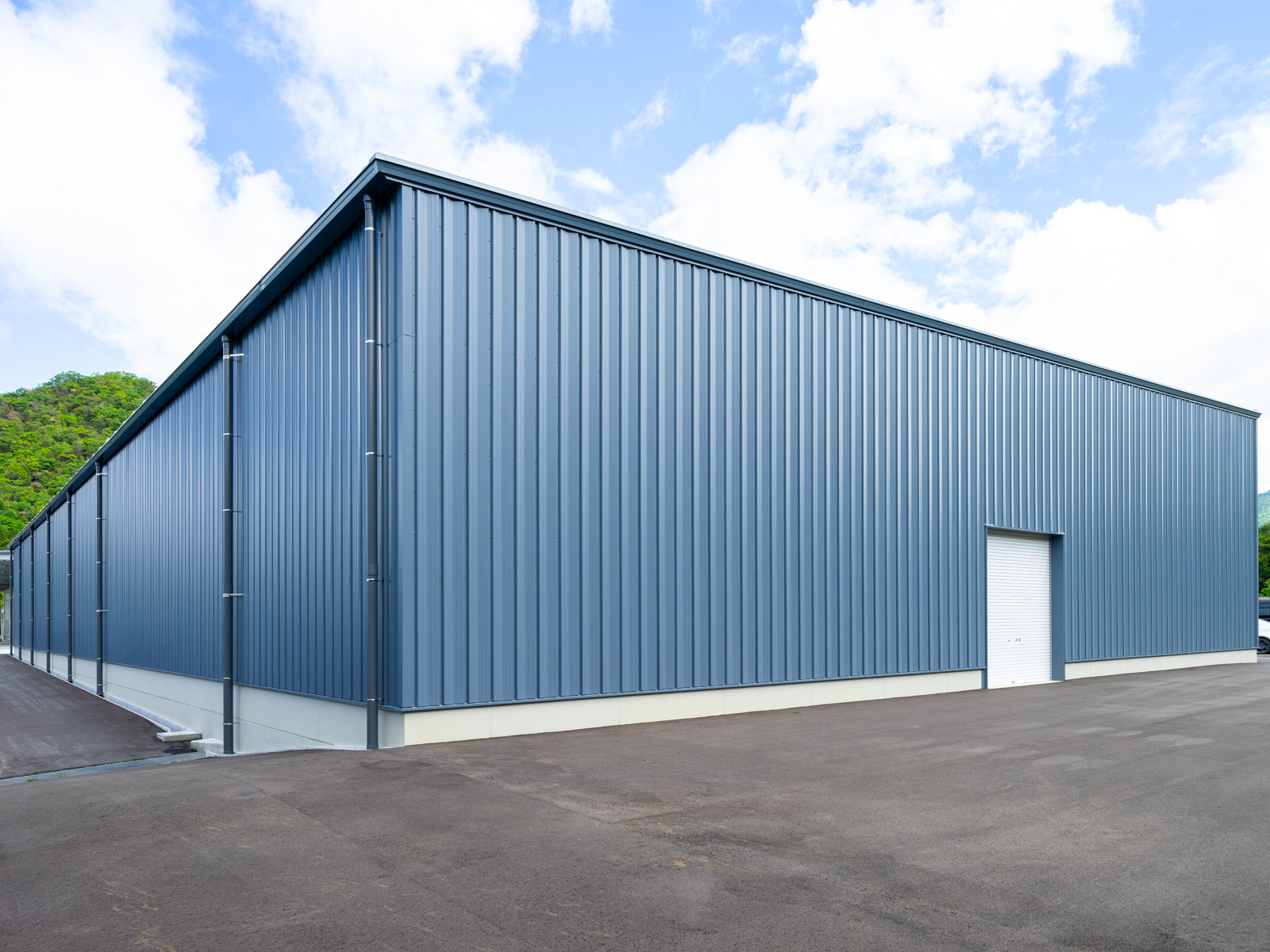 Exterior-5.JPG