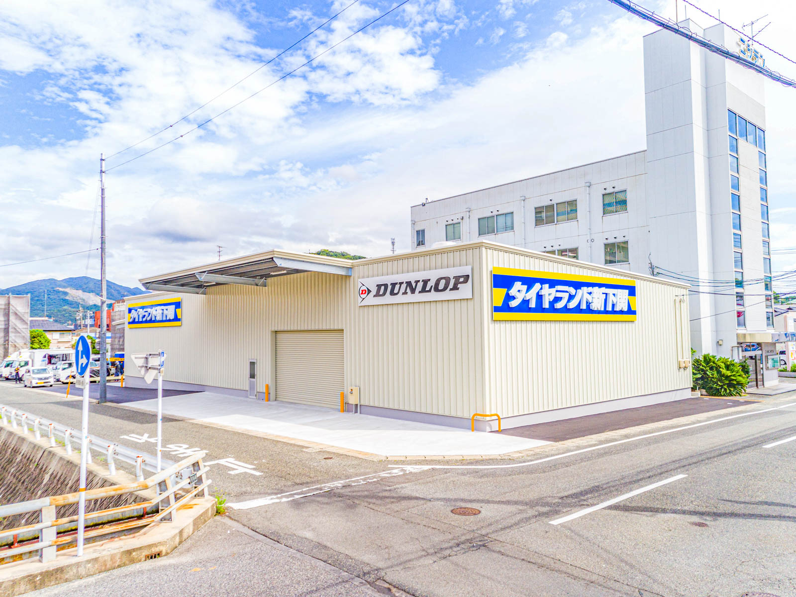 DCIM100MEDIADJI_0057.JPG