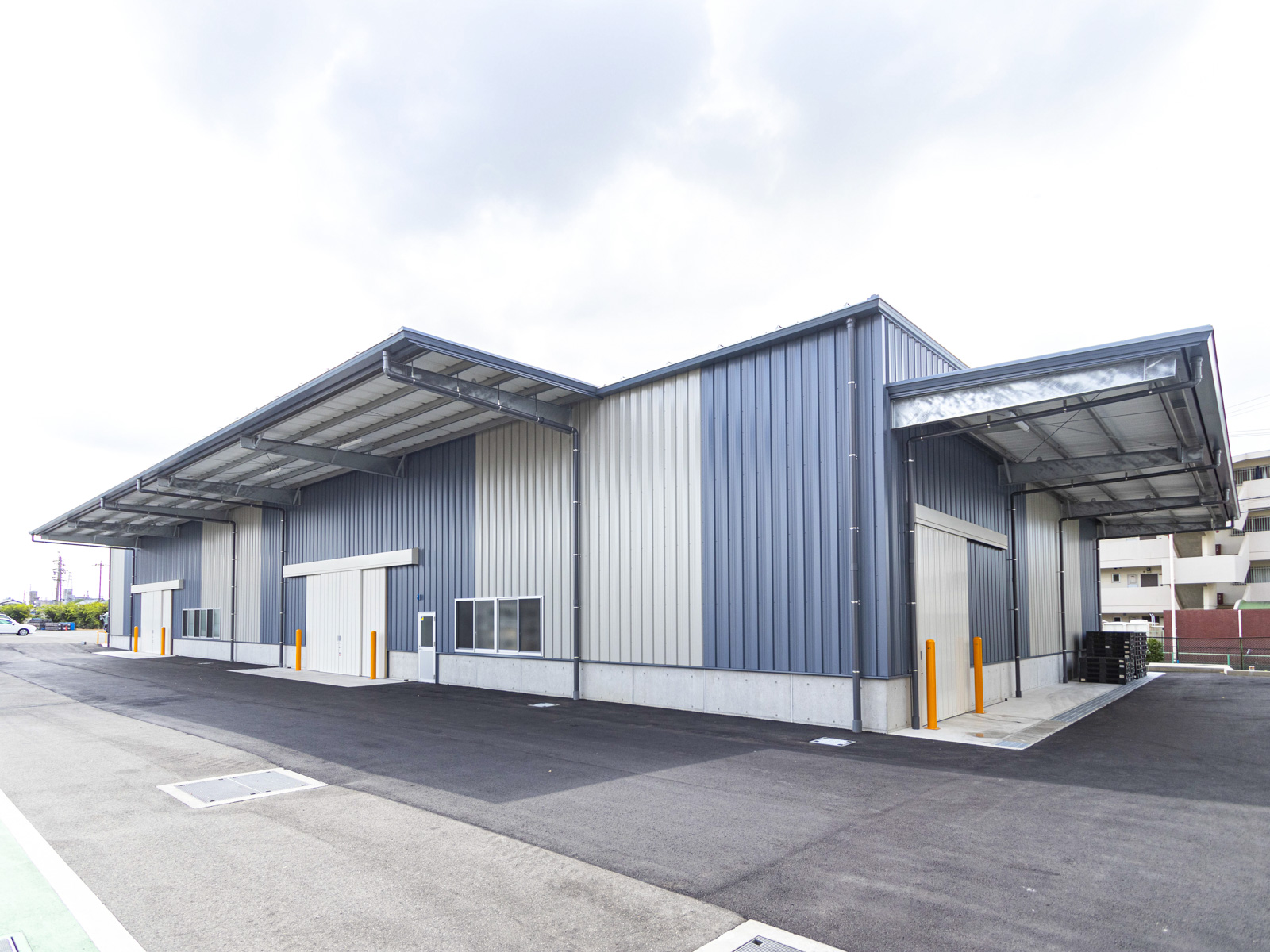 Exterior-4.JPG