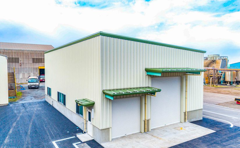 東京鐵鋼株式会社 八戸工場 圧延棟誘導倉庫