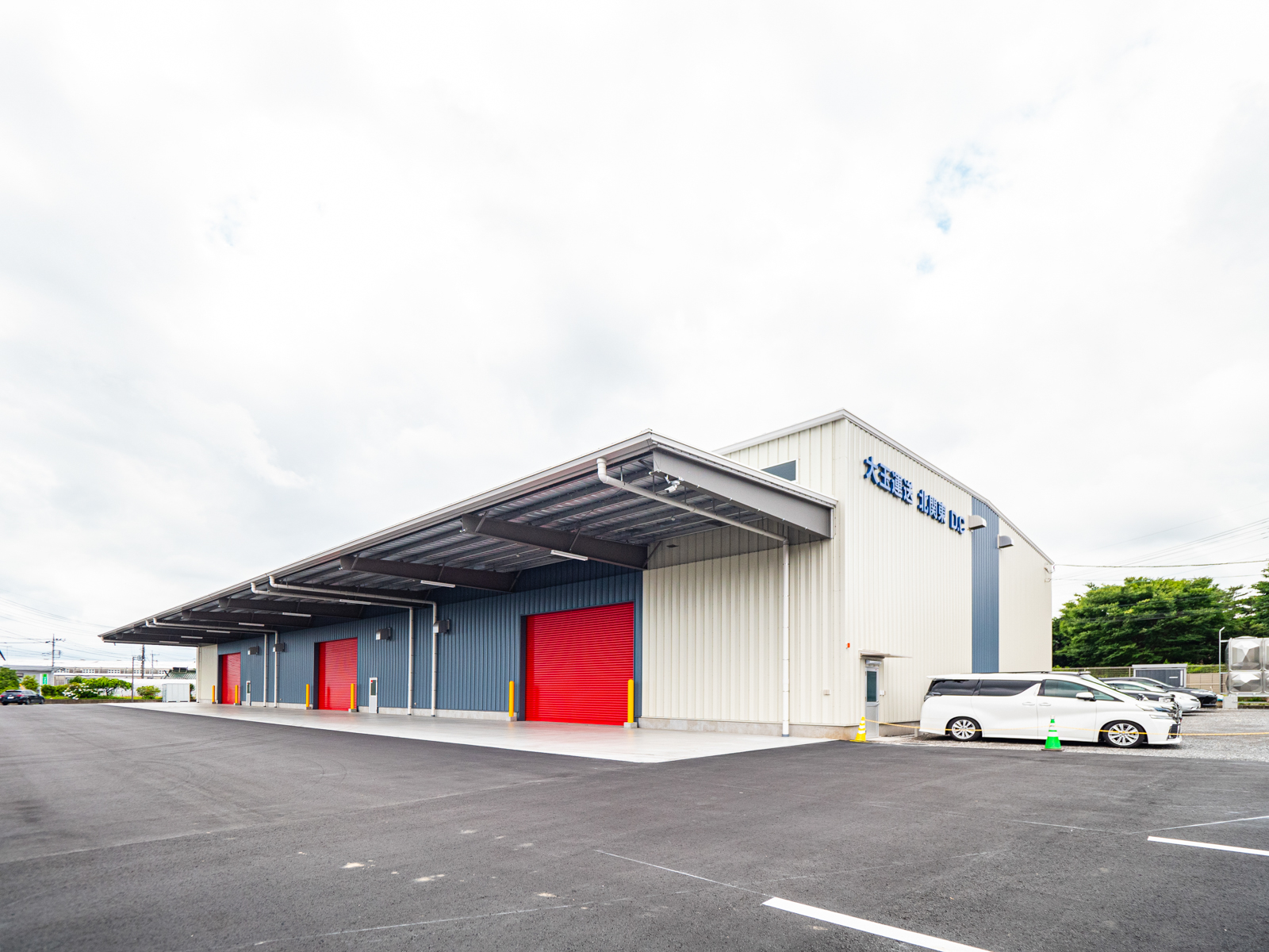 Exterior-4.JPG