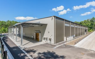 友桝ホールディングス株式会社 富士山工場