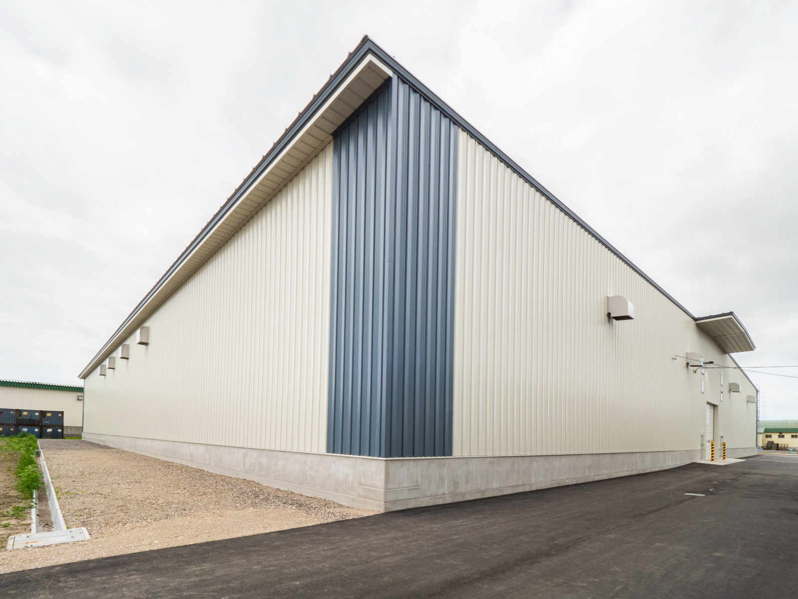 Exterior-2.JPG