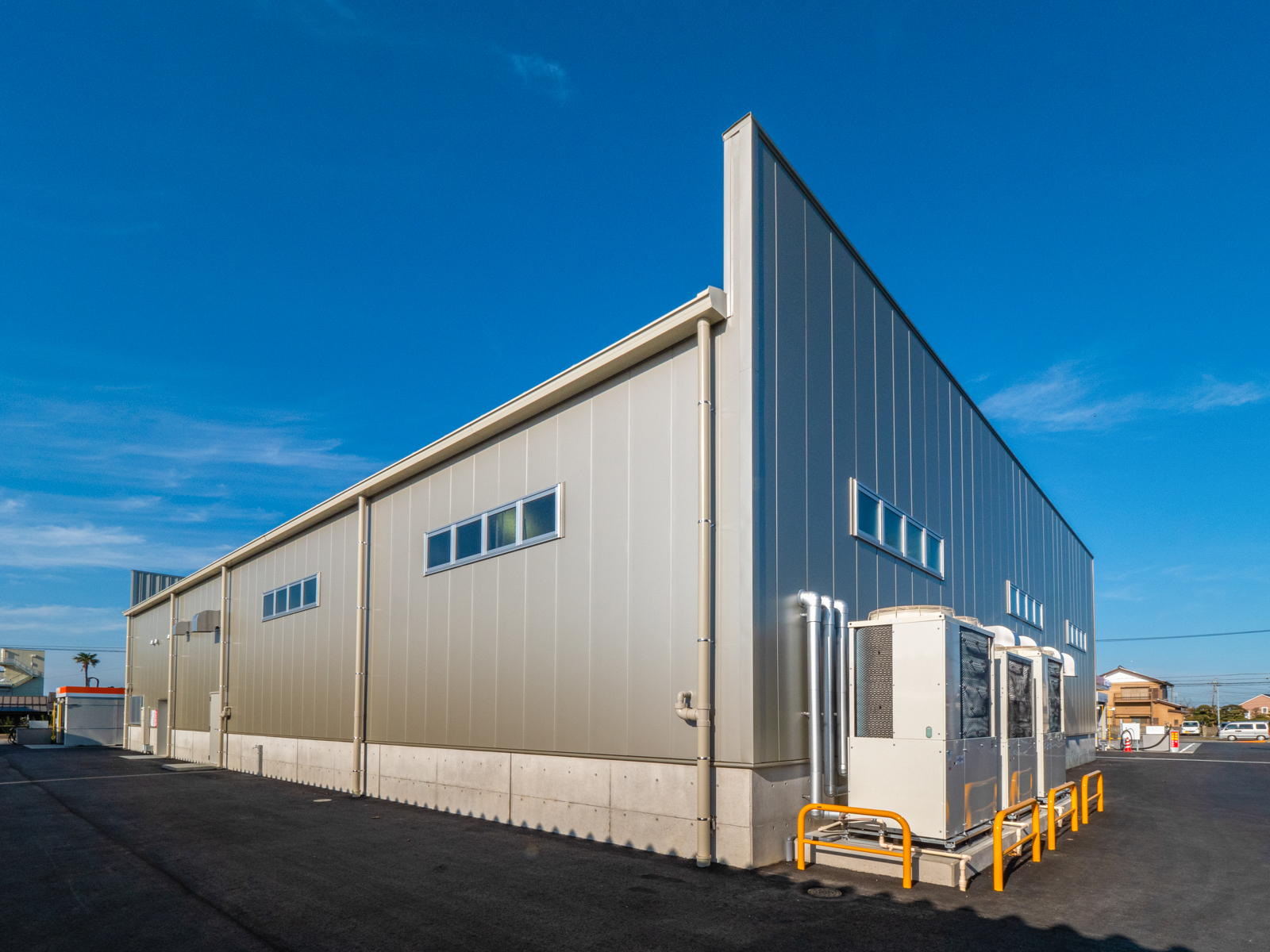 Exterior-3.JPG