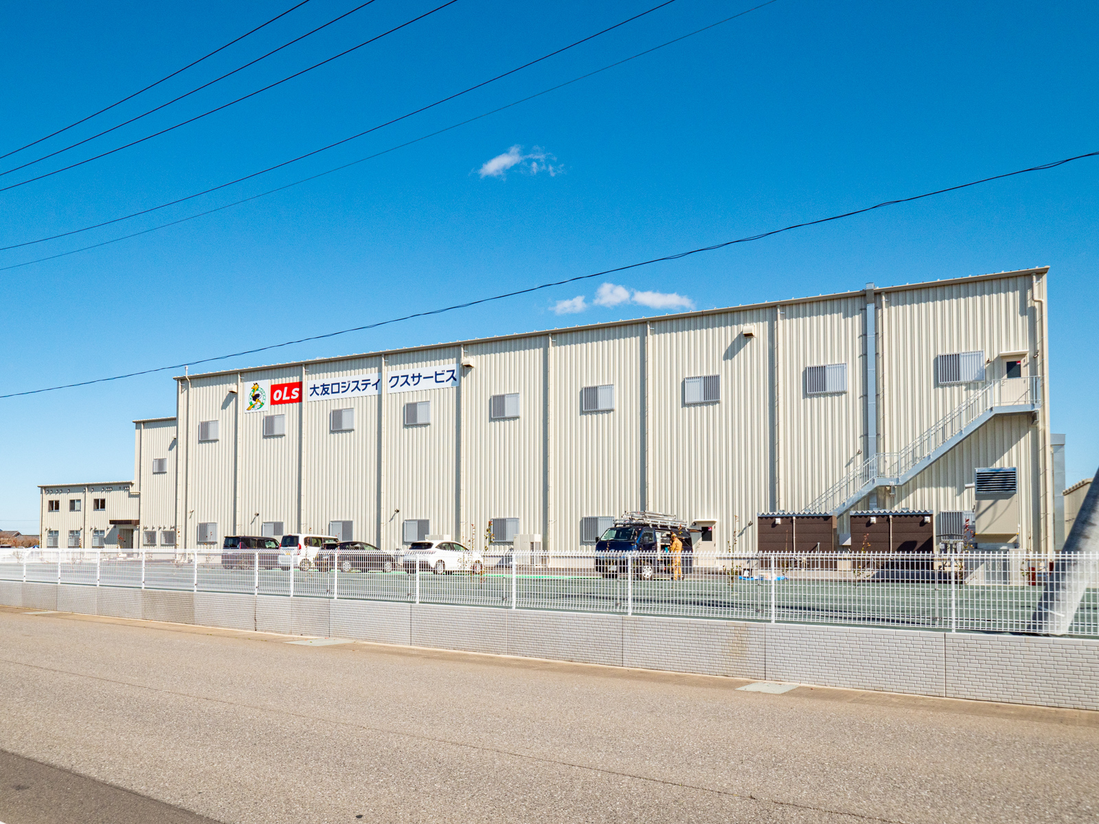 Exterior-5.JPG