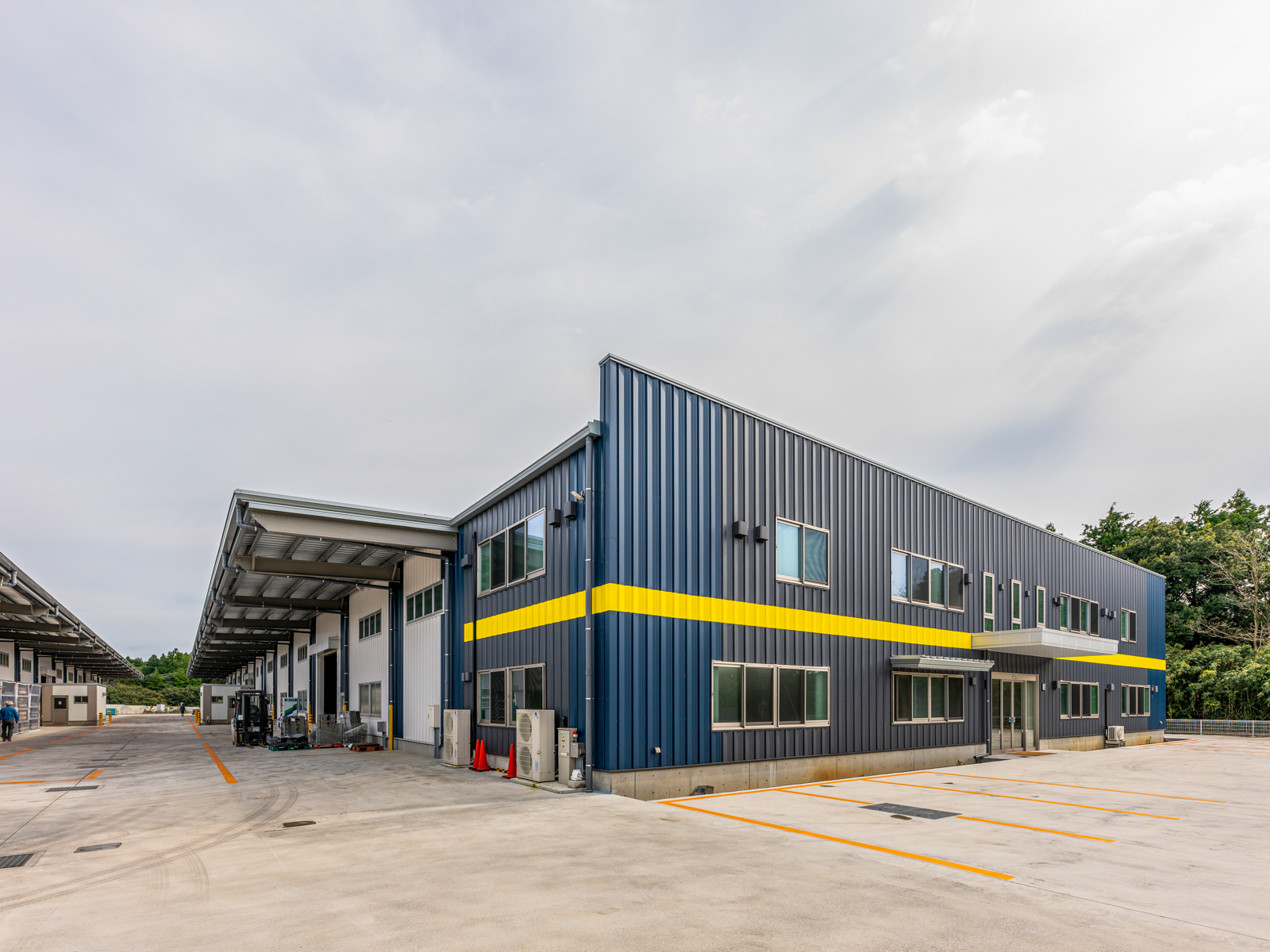 Exterior-2.JPG