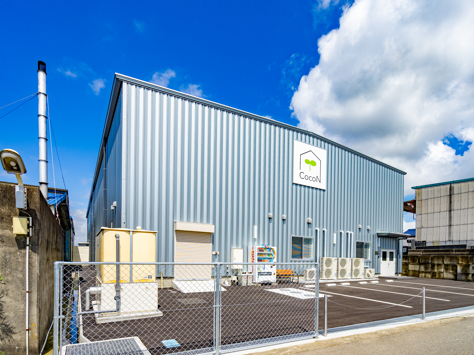 Exterior-3.JPG