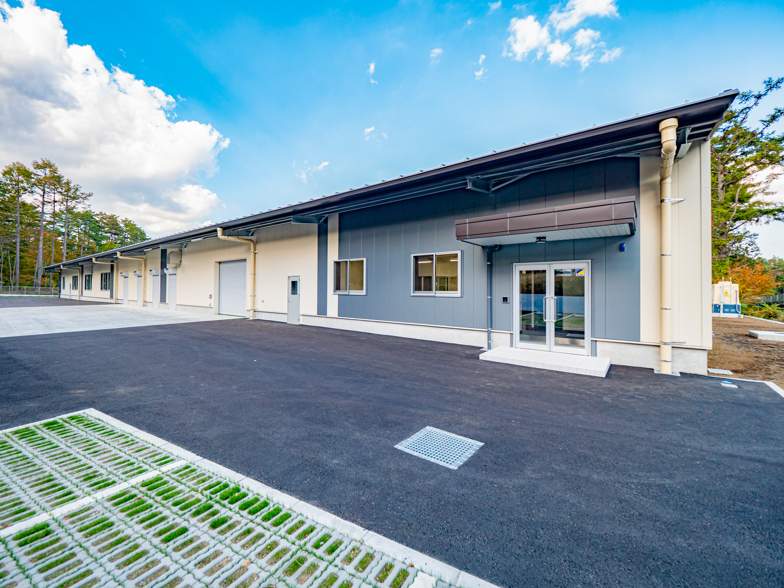Exterior-2.JPG
