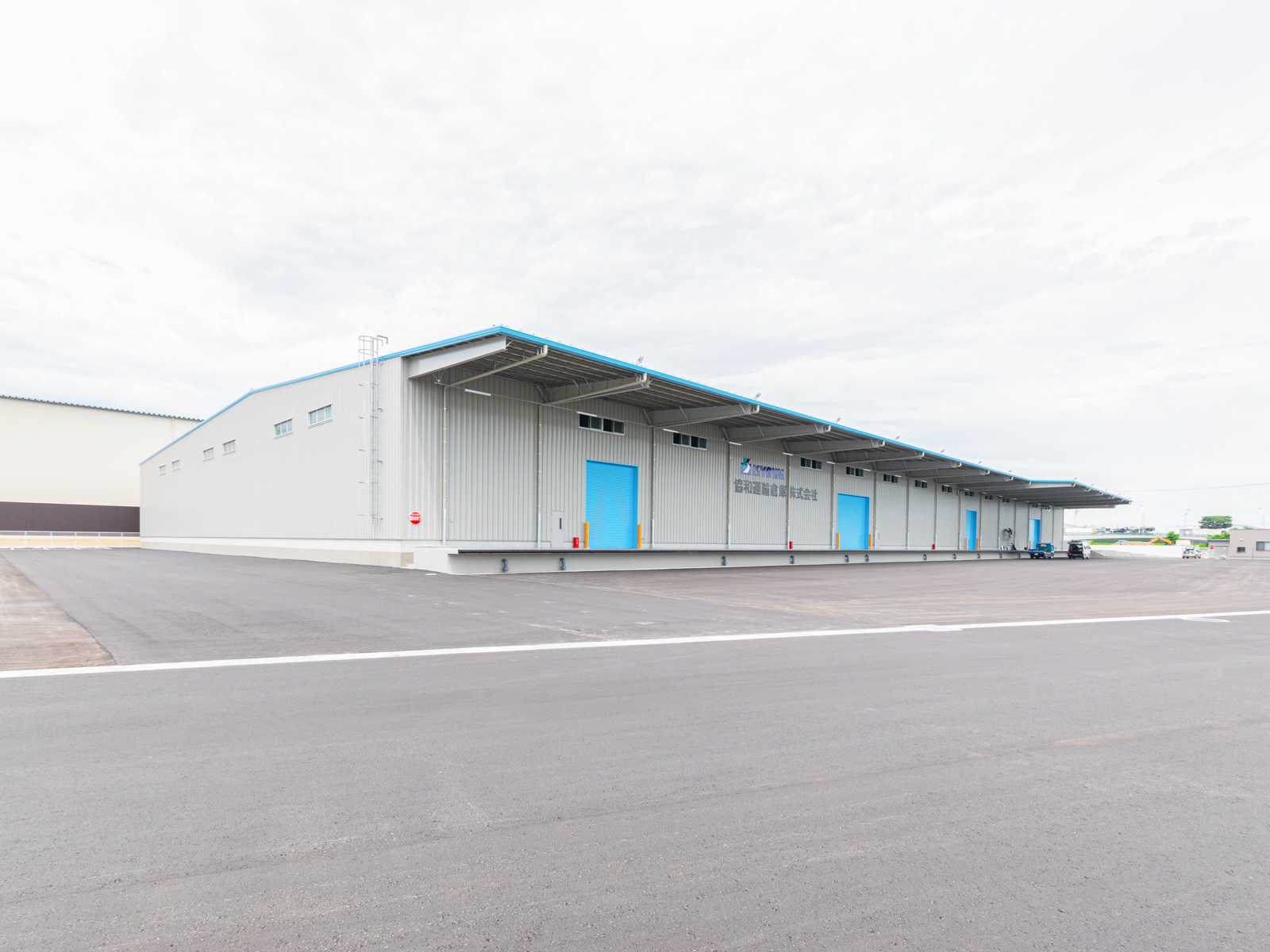 Exterior-2.JPG