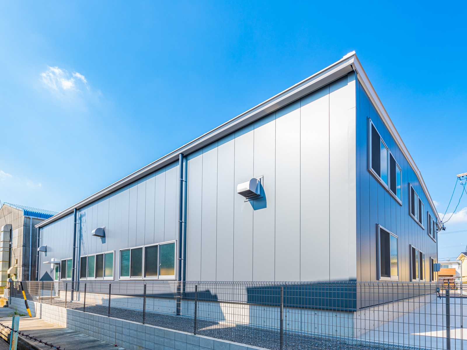 Exterior-3.JPG