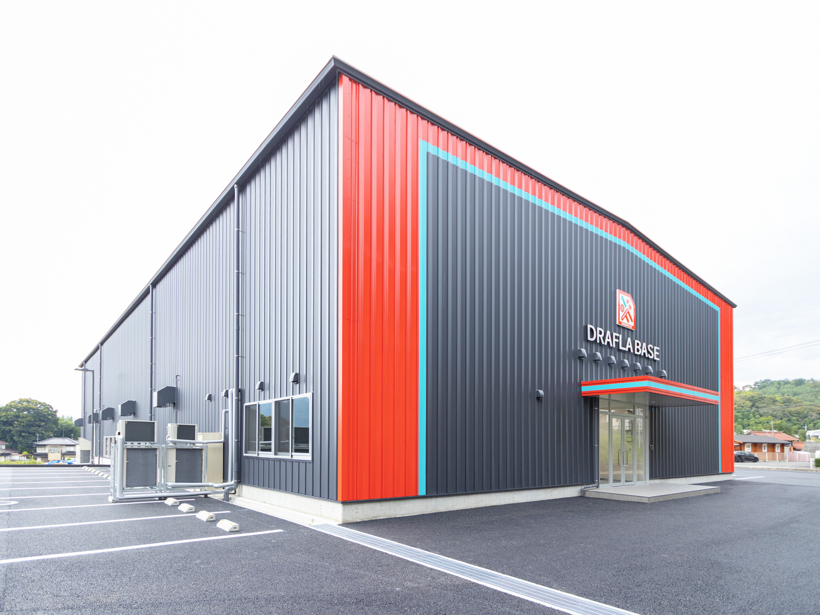 Exterior-5.JPG