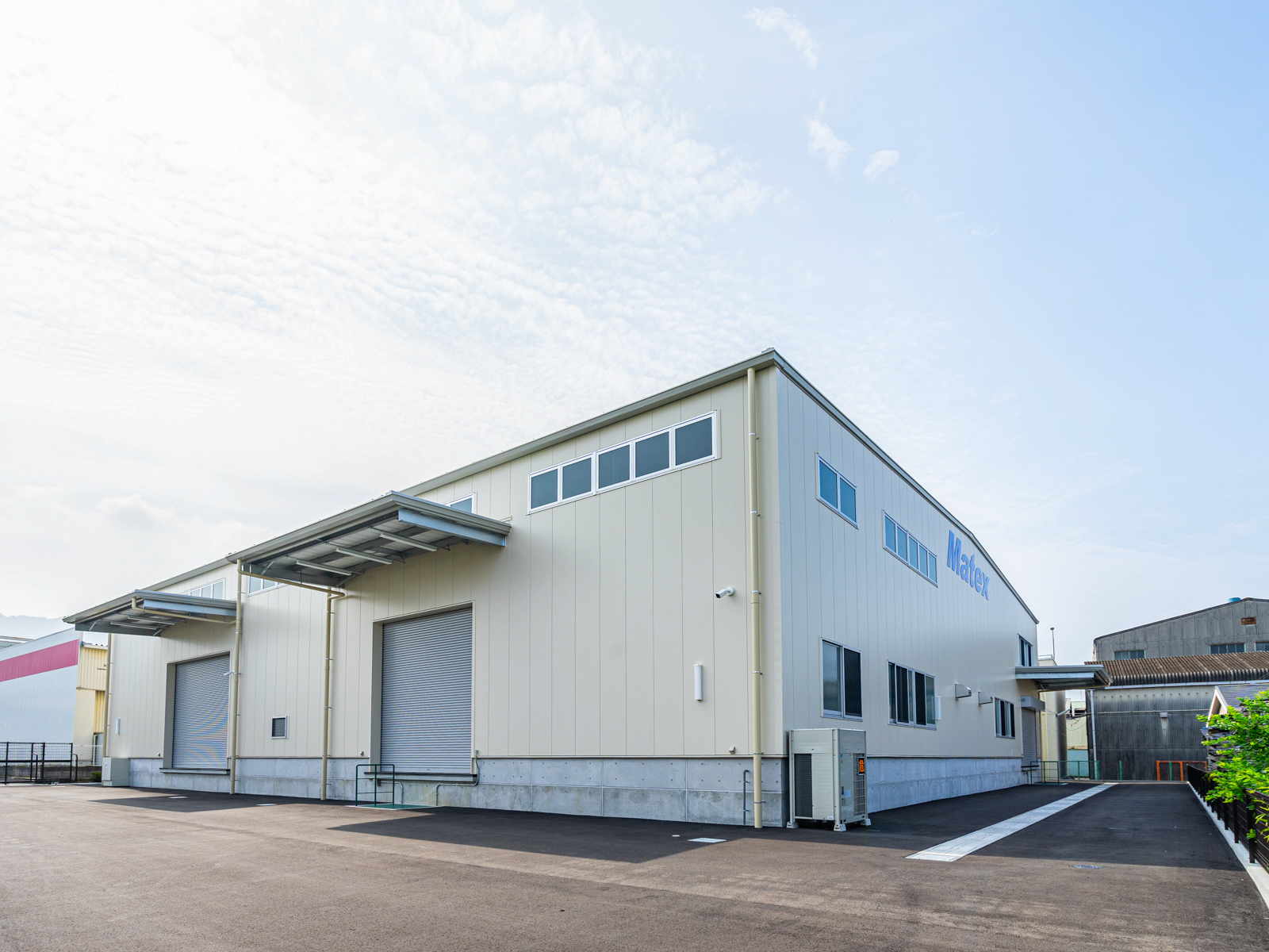 Exterior-1.JPG