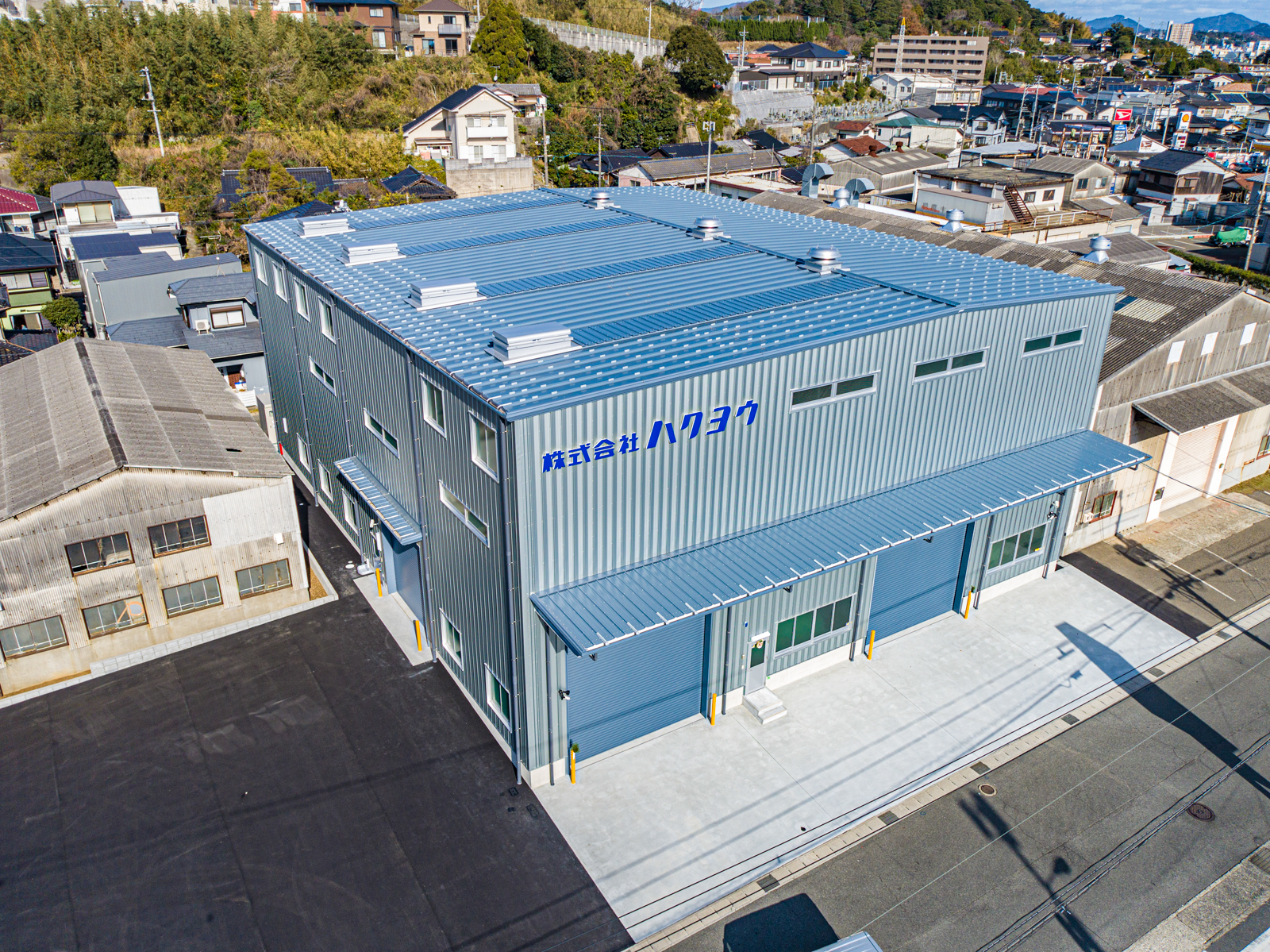 Exterior-1.JPG