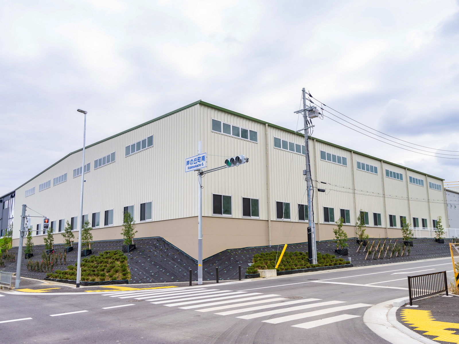 Exterior-2.JPG