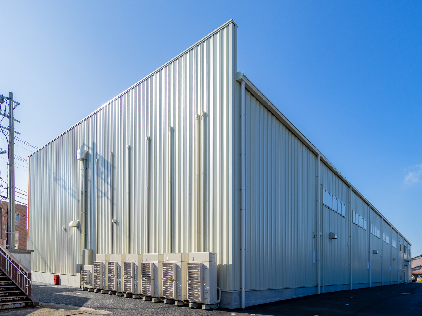 Exterior-3.JPG
