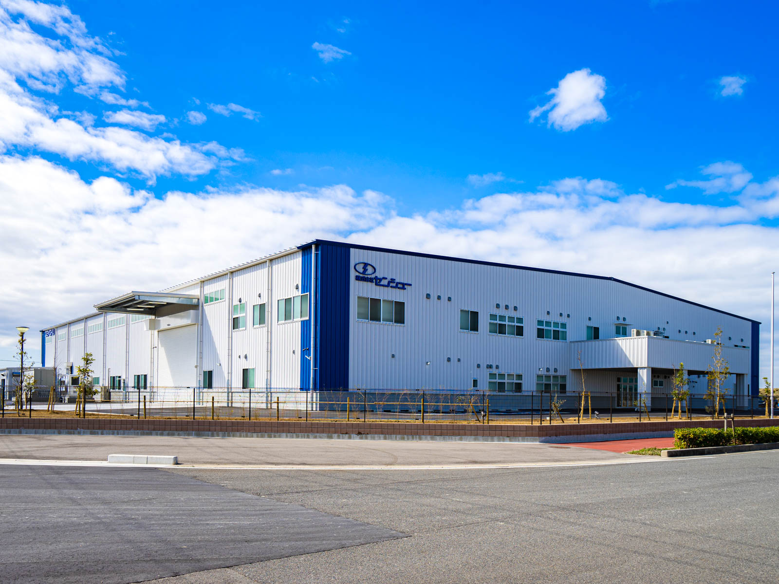 Exterior-3.JPG
