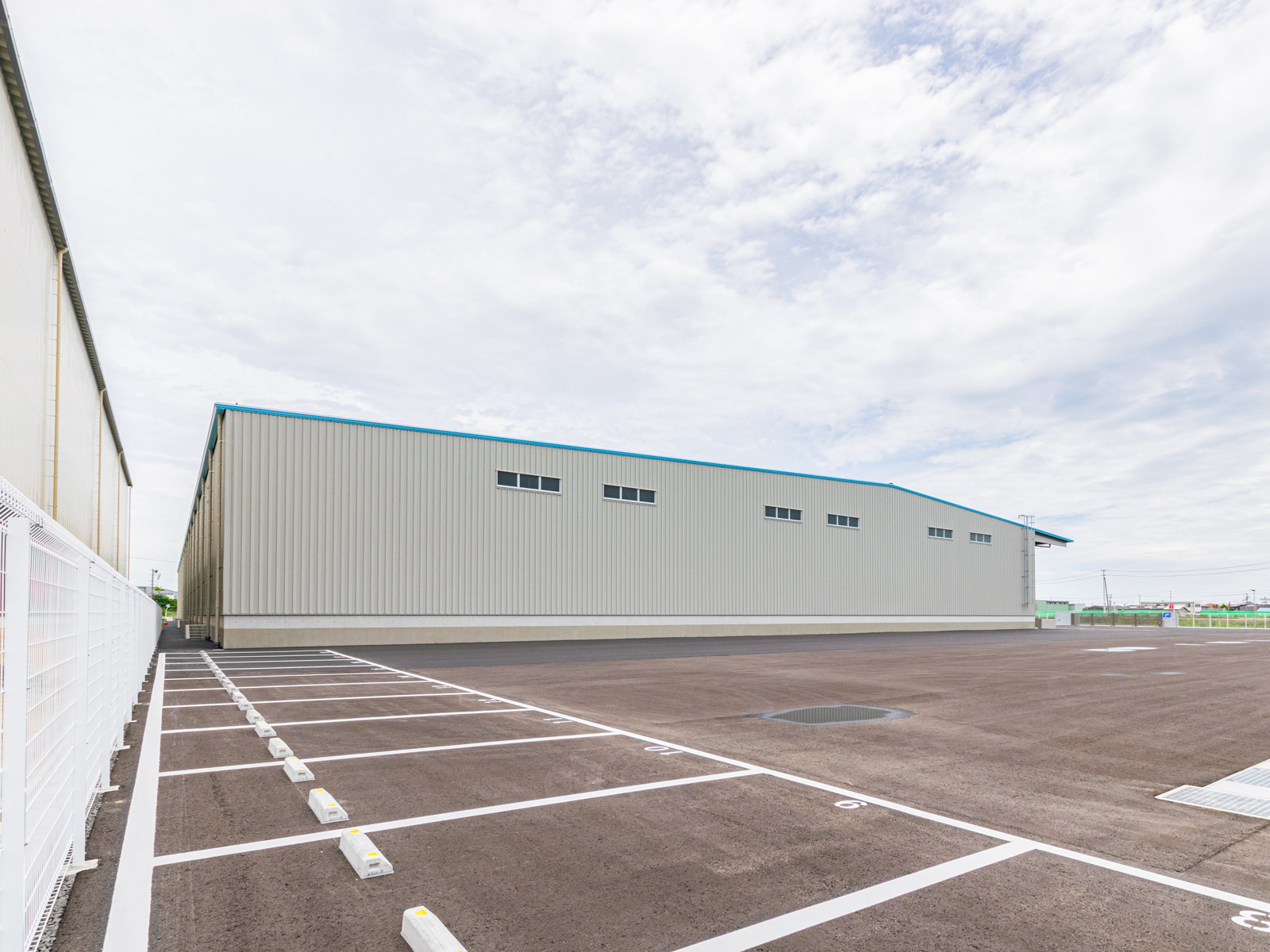 Exterior-3.JPG
