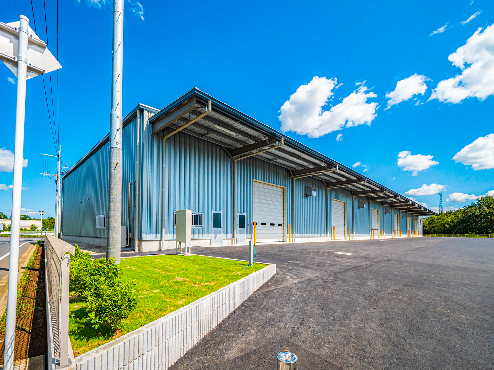 Exterior-2.JPG