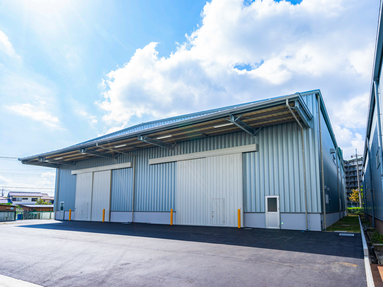 Exterior-1.JPG