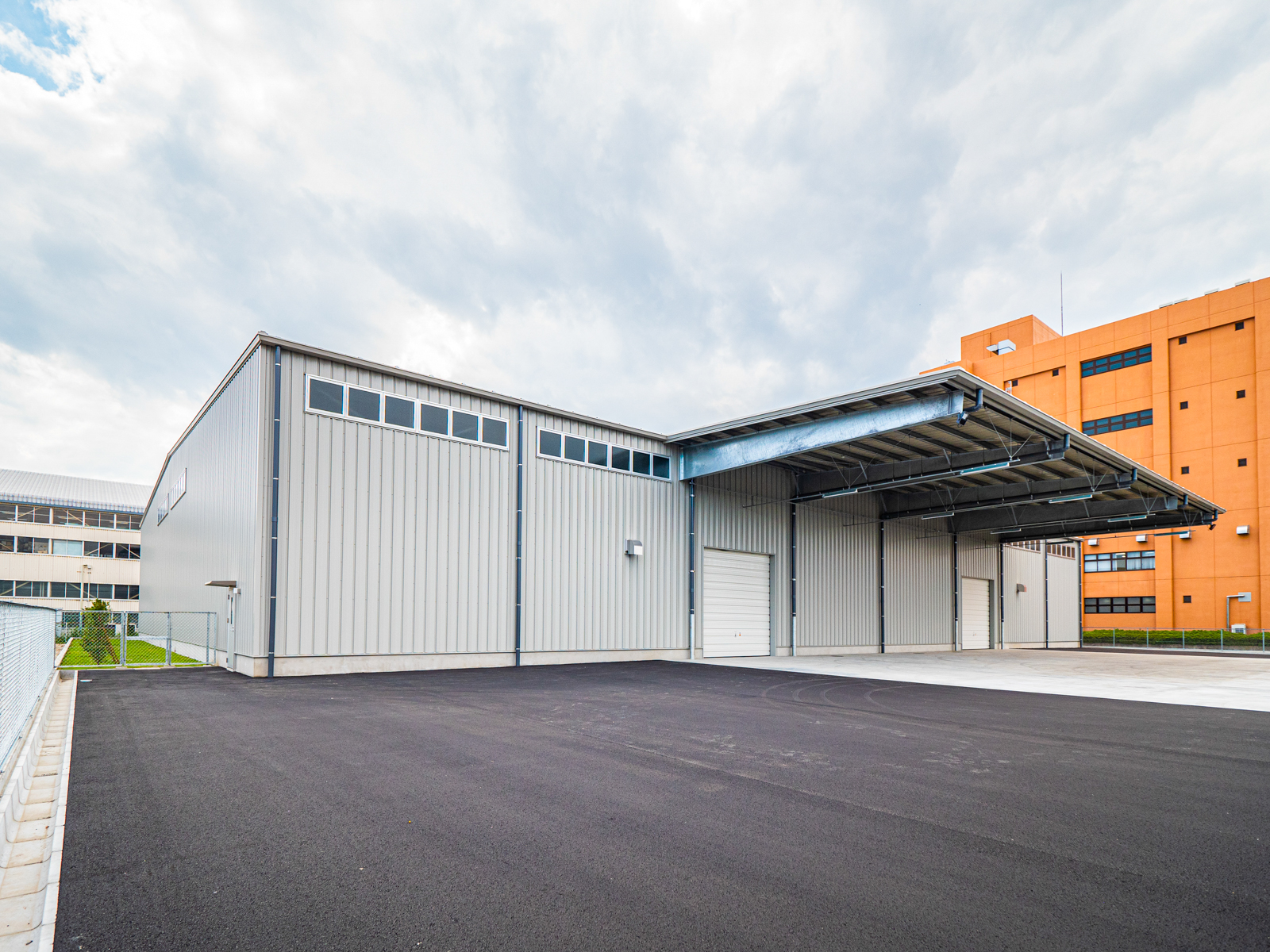 Exterior-1.JPG