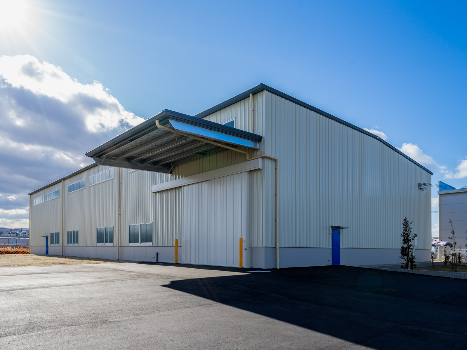Exterior-5.JPG