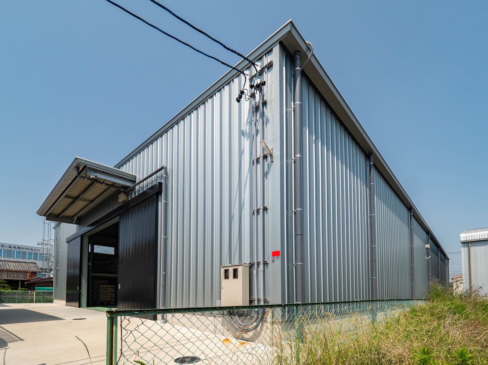 Exterior-4.JPG