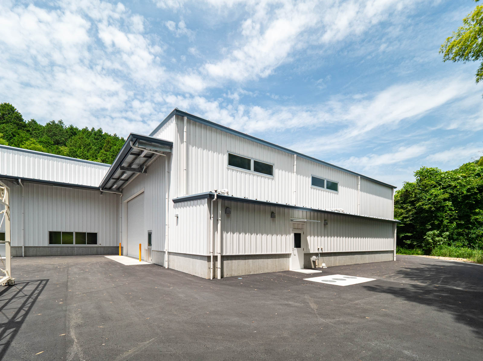 Exterior-5.JPG