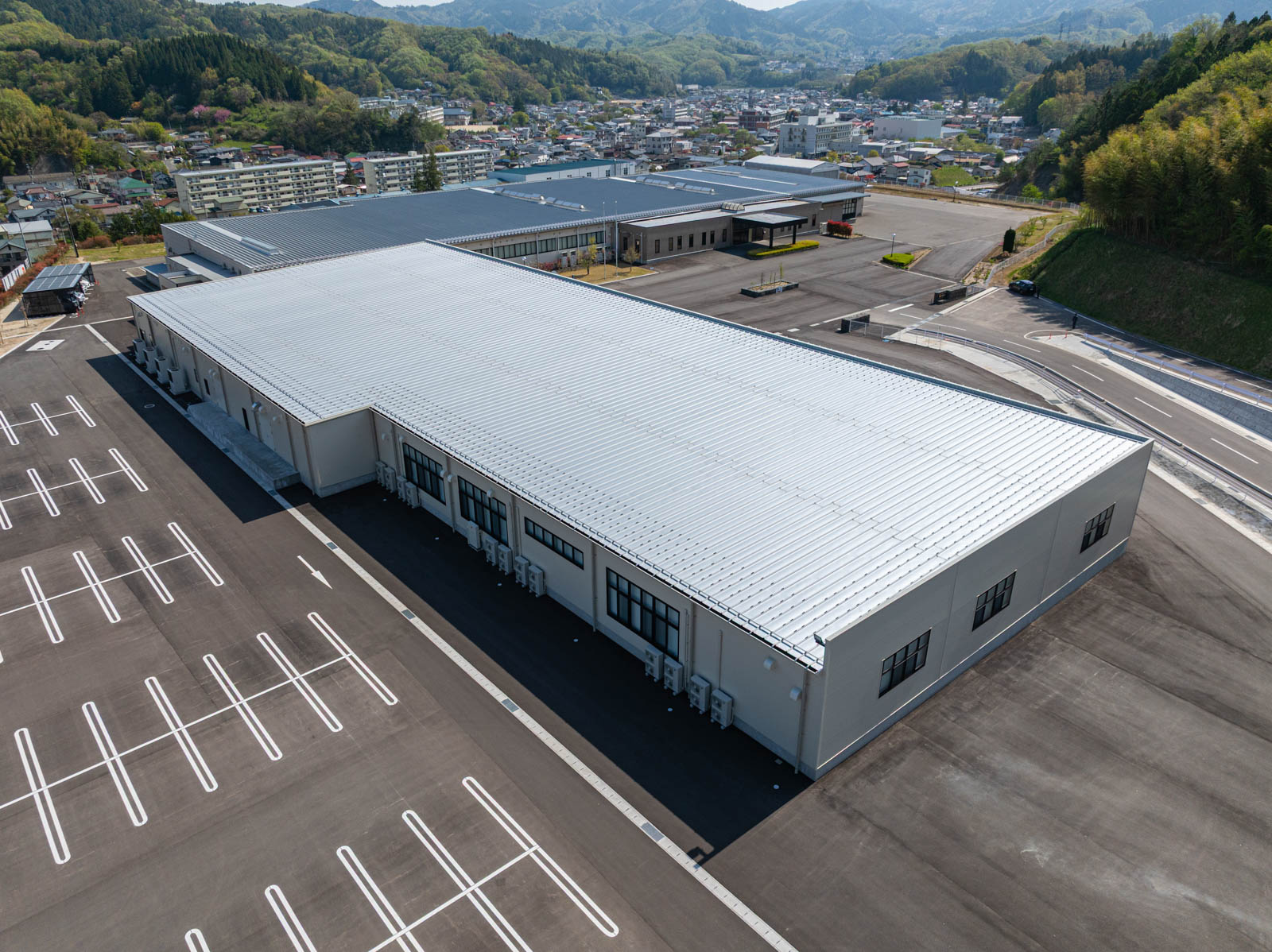 Exterior-4.JPG