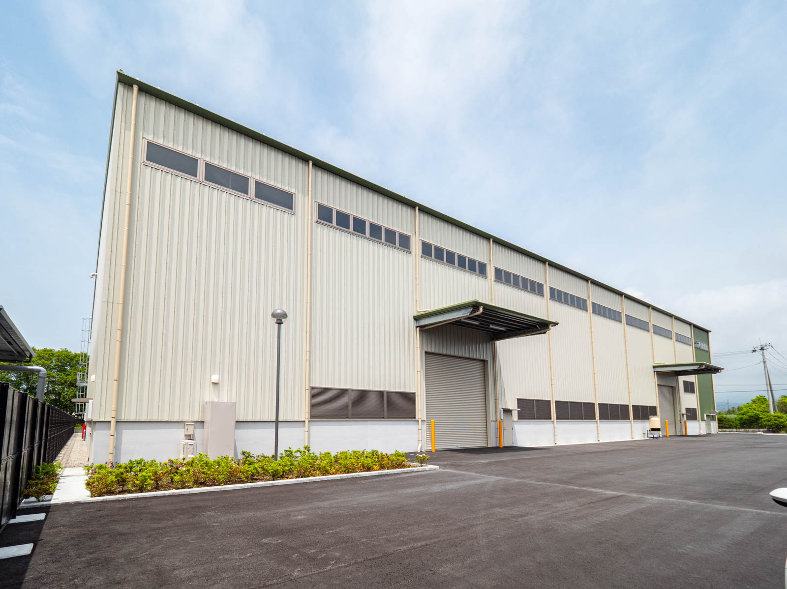 Exterior-5.JPG