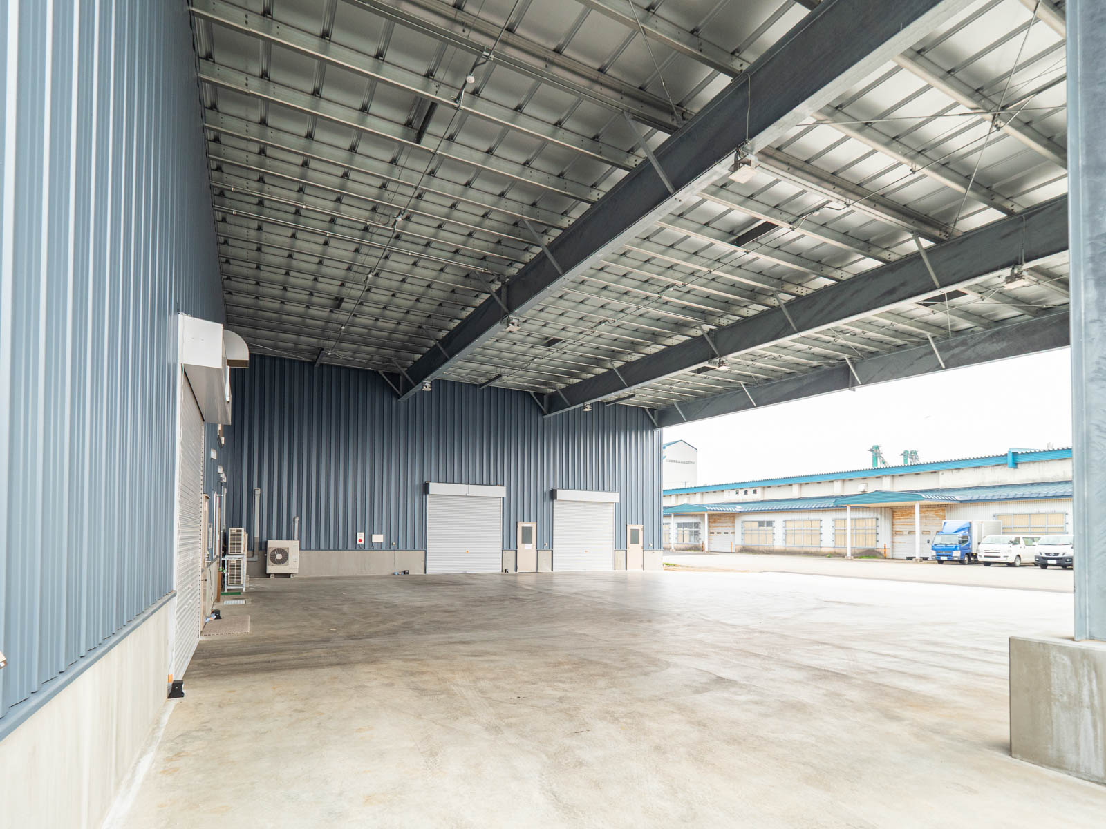 Exterior-5.JPG