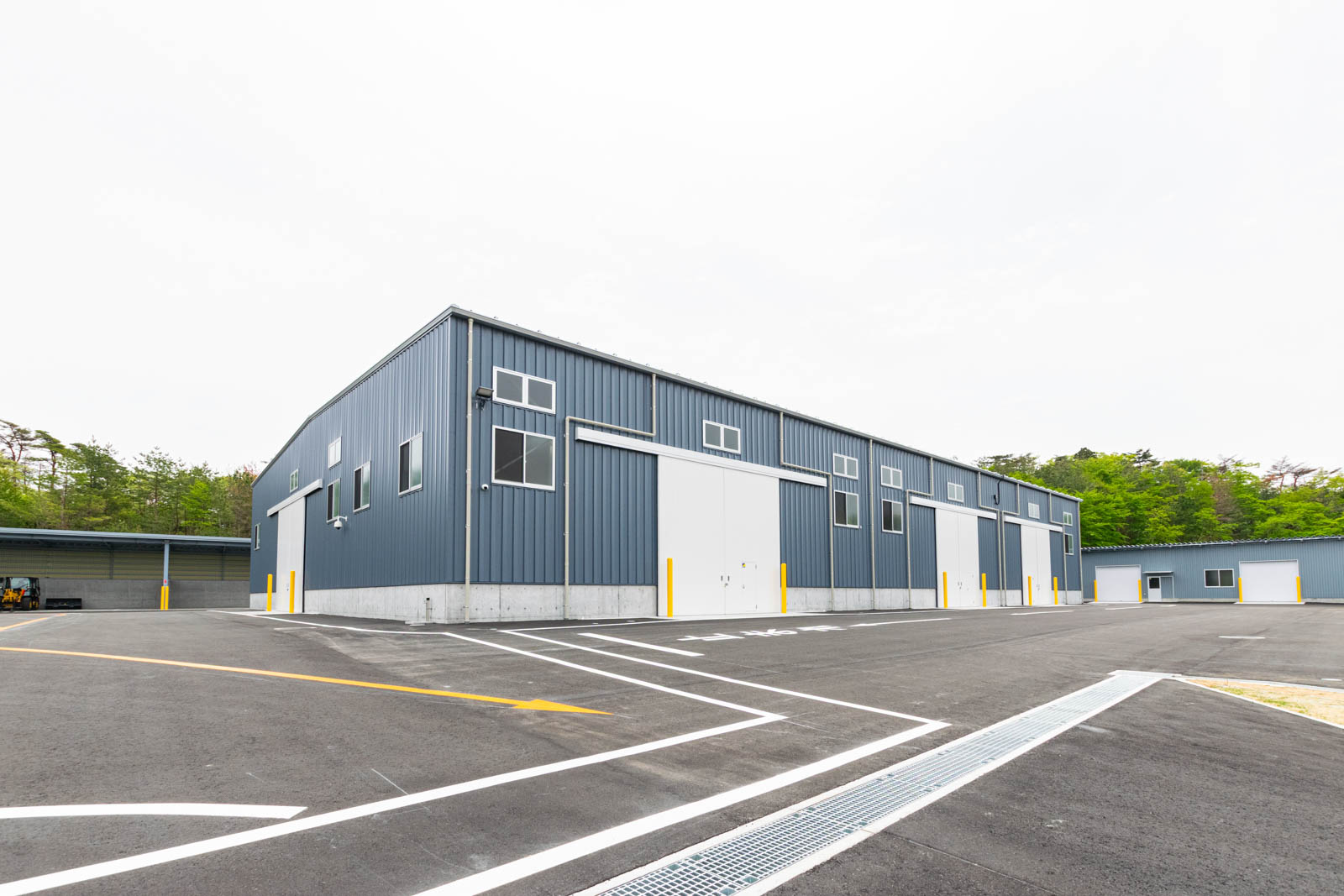 Exterior-5.JPG