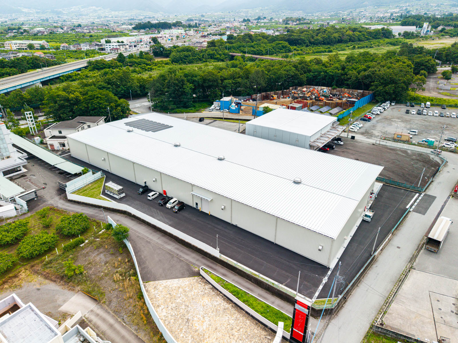 Exterior-3.JPG