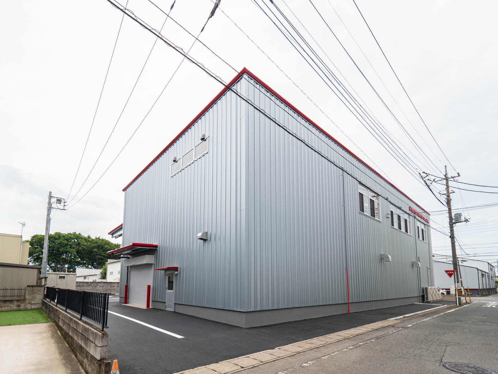 Exterior-5.JPG