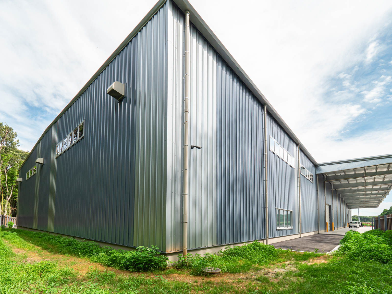 Exterior-5.JPG