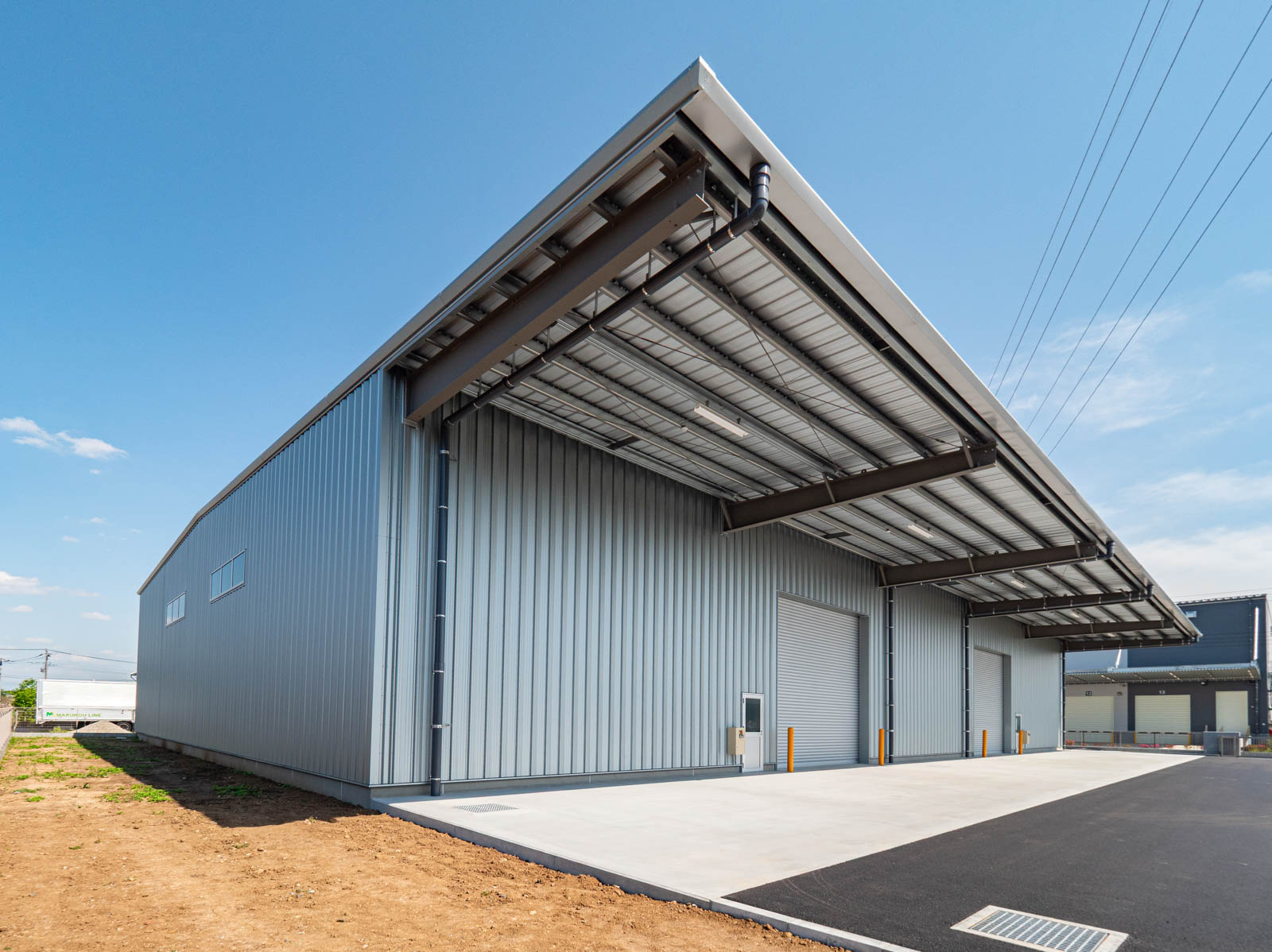 Exterior-5.JPG